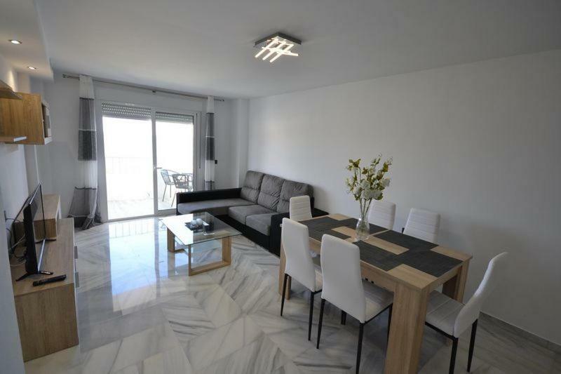 Apartamento Arena Beach Estepona Ngoại thất bức ảnh