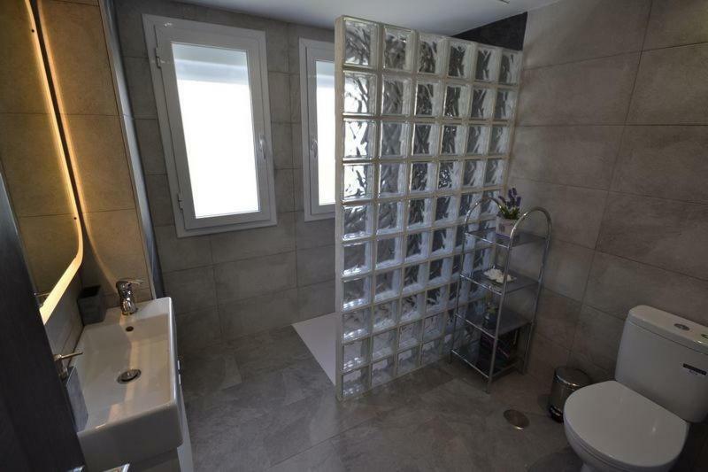 Apartamento Arena Beach Estepona Ngoại thất bức ảnh